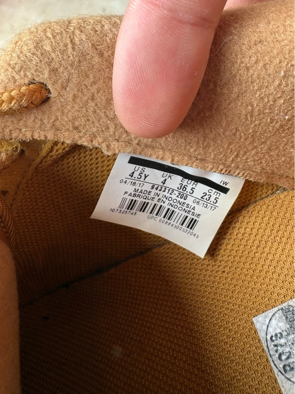 Nike good used